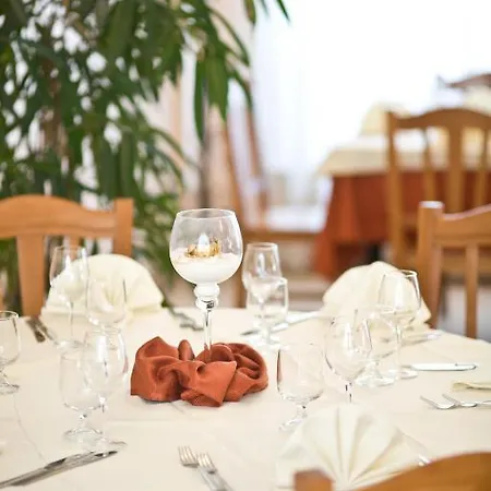 Lo Scacciapensieri & Restaurant Hotel Monteroni di Lecce