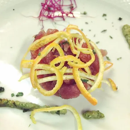 Lo Scacciapensieri & Restaurant